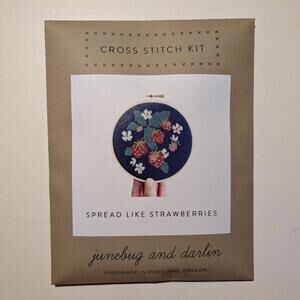 🍓 NWT Spread Like Strawberries Cross Stitch Kit